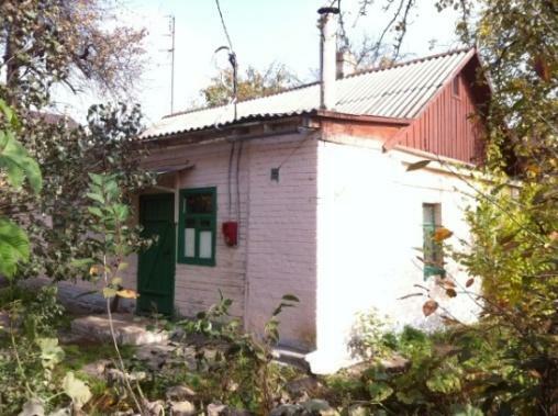 Київ, Яготинська вул., 7
