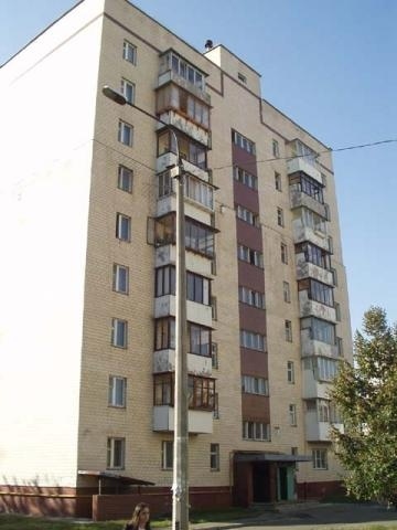 Киев, Ярослава Ивашкевича ул., 6
