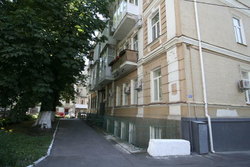 Київ, Ярославів Вал вул., 21Г