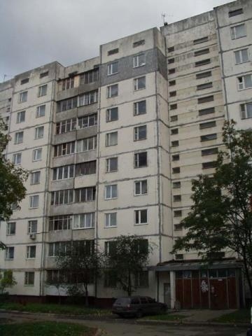 Киев, Приозерная ул., 8