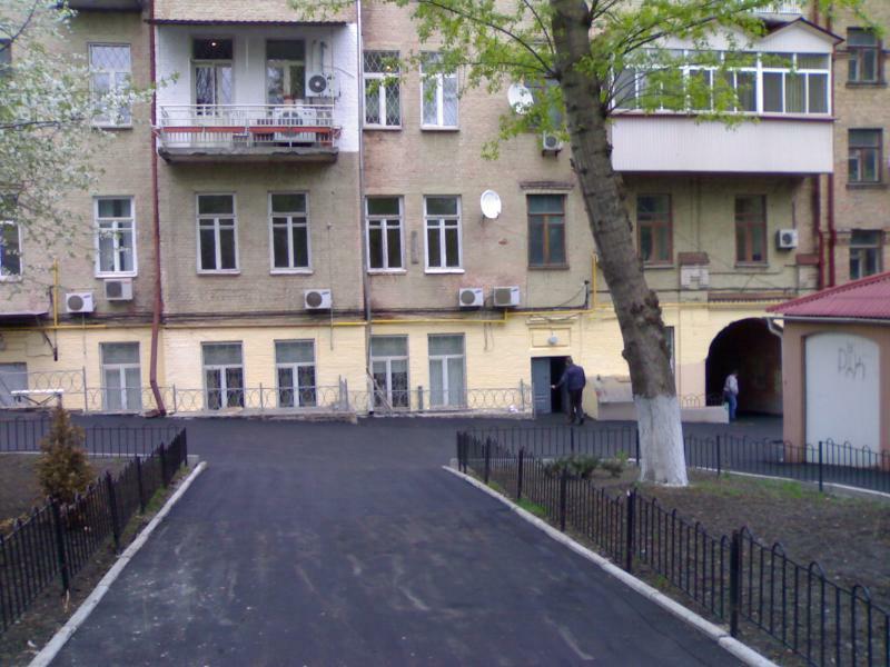 Продаж гаража 27 м², Прорізна вул., 9