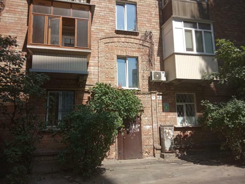 Київ, Освіти вул., 12/1