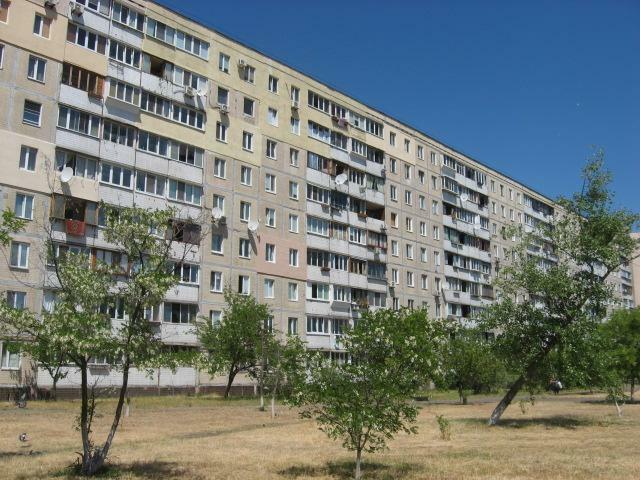 Киев, Приречная ул., 19