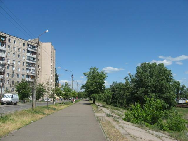 Киев, Приречная ул., 19