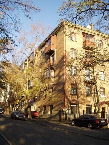 Київ, Старокиївська вул., 8/12