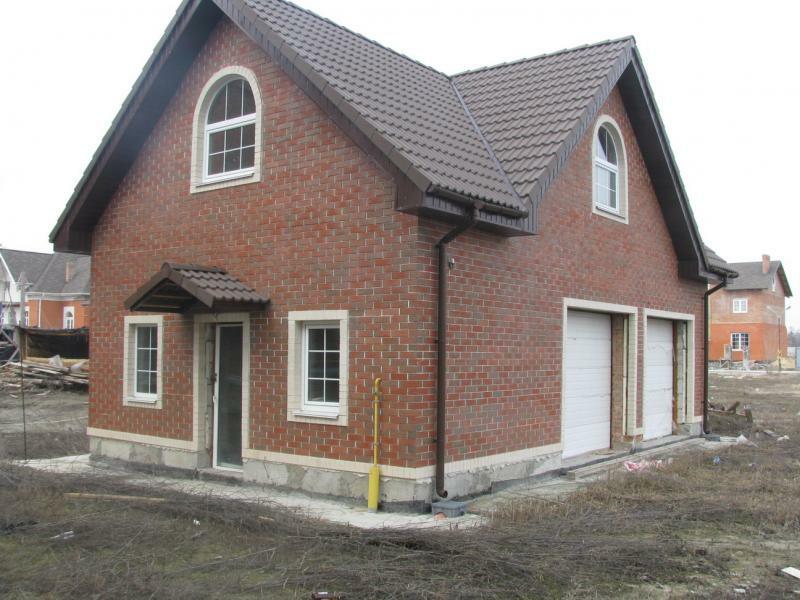 Киев, Столичное шоссе, 17