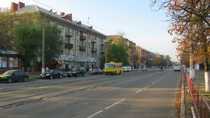 Київ, Ялтинська вул., 8