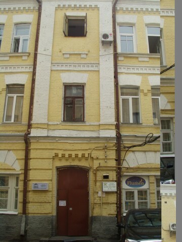 Київ, Тараса Шевченка бул., 1Б