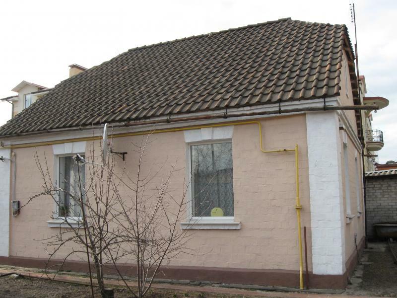 Киев, Строителей пер., 8