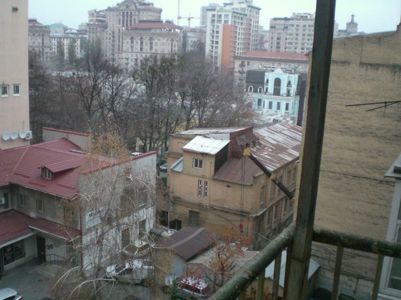 Киев, Тараса Шевченко бул., 6