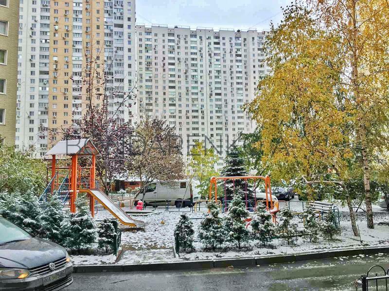 Продажа 1-комнатной квартиры 42 м², Урловская ул., 36