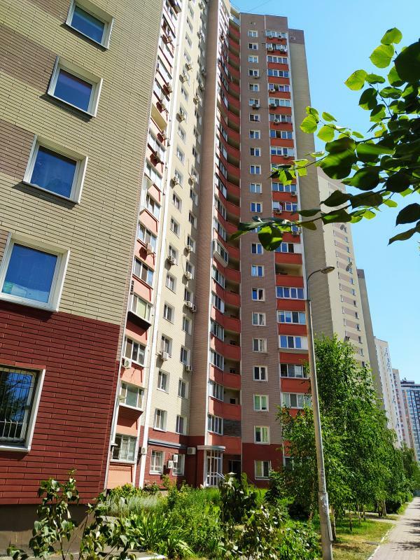 Киев, Урловская ул., 34