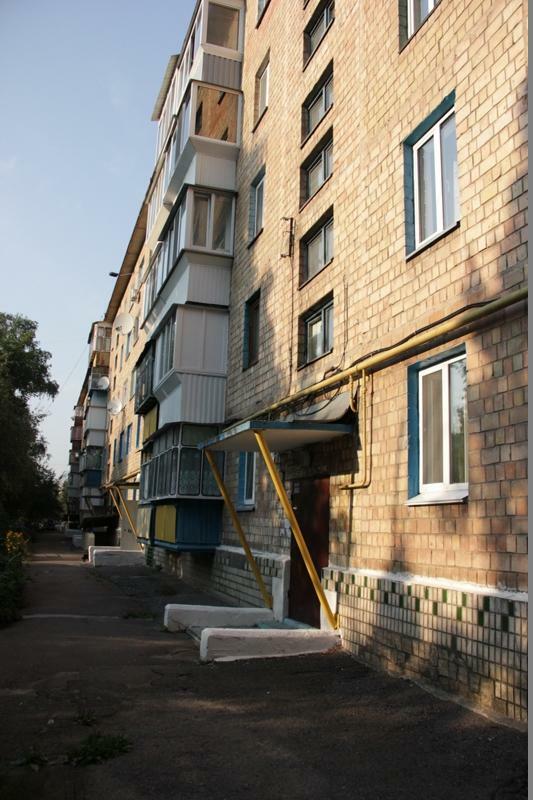 Киевская обл., Броварской район, г. Бровары, Независимости бул., 11