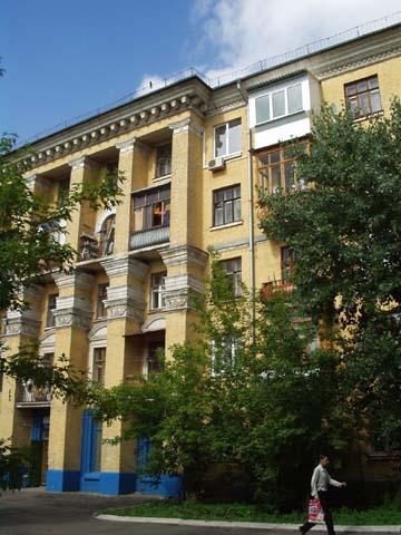 Продаж 1-кімнатної квартири 31 м², Харківське шосе, 11