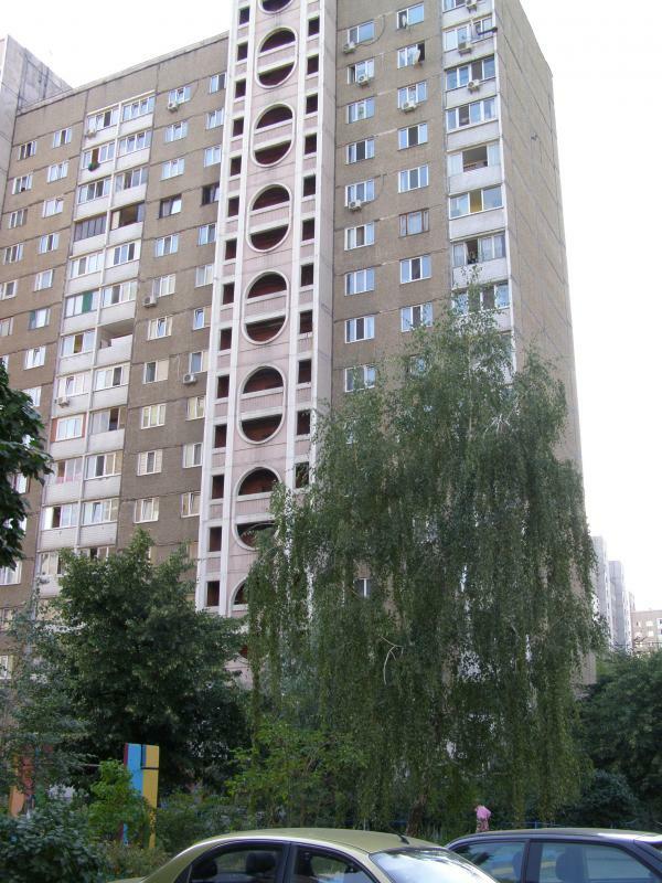 Киев, Харьковское шоссе, 168
