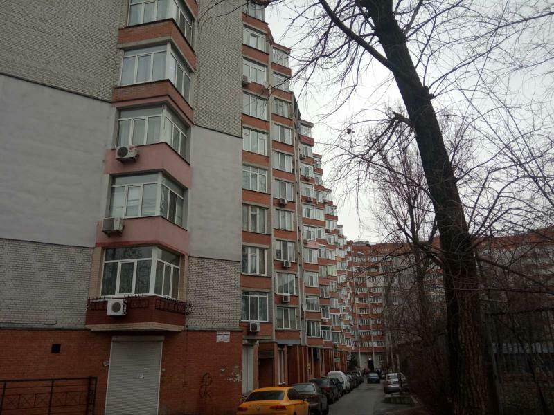 Продажа 2-комнатной квартиры 80 м², Хмельницкая ул., 10