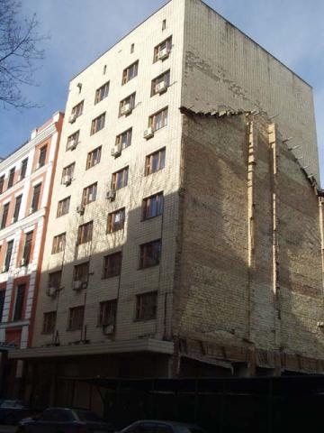 Киев, Рыльский пер., 8