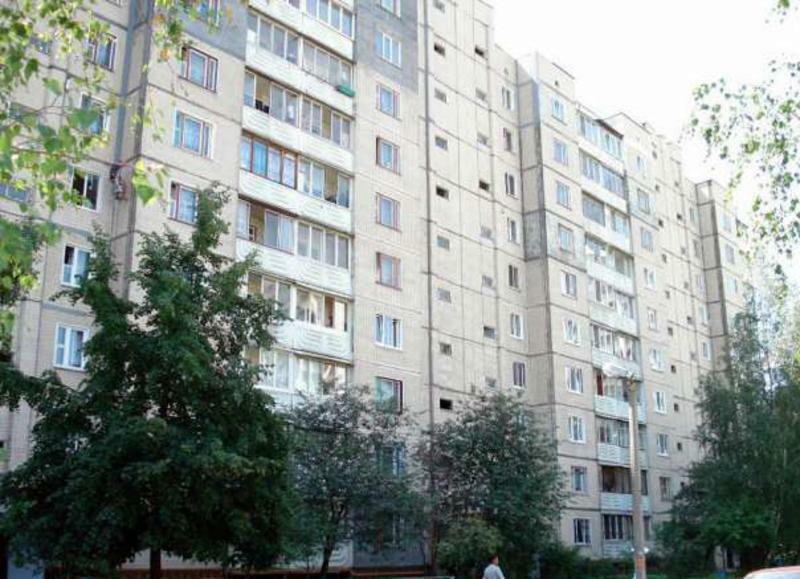 Киев, Ревуцкого ул., 4А