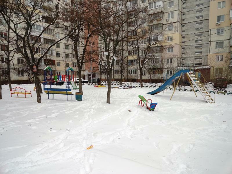 Киев, Радужная ул., 4