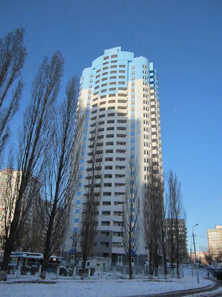 Киев, Ревуцкого ул., 7В