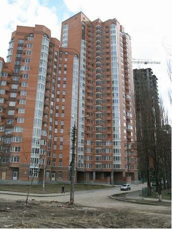 Оренда офісу 144 м², Осіння вул., 33