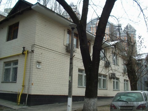 Киев, Леонида Первомайского ул., 9