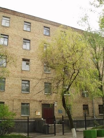 Киев, Ломоносова ул., 53