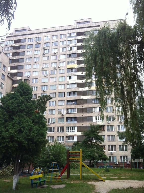 Продаж 3-кімнатної квартири 72 м², Лесі Українки бул., 36Б