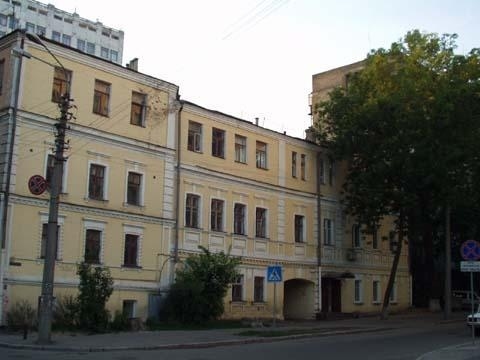 Киев, Лескова ул., 8