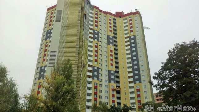 Киев, Ломоносова ул., 81