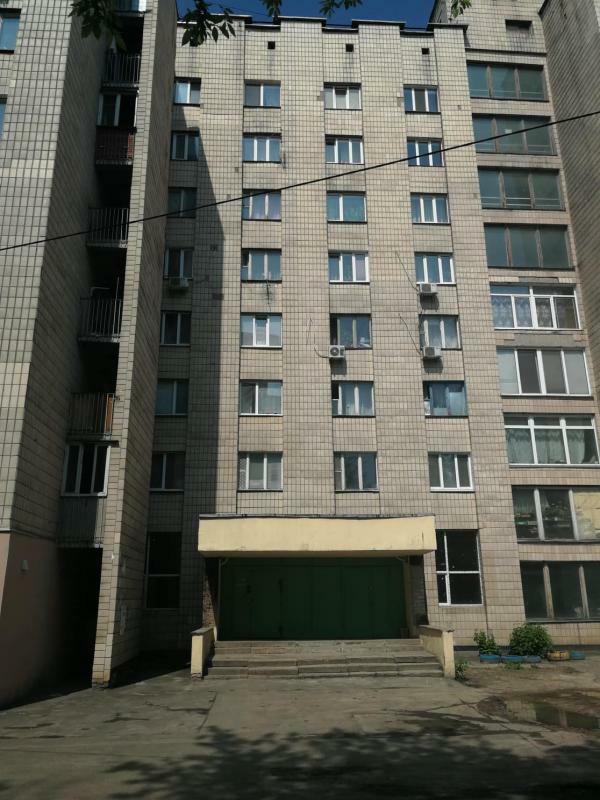 Киев, Новоукраинская ул., 5