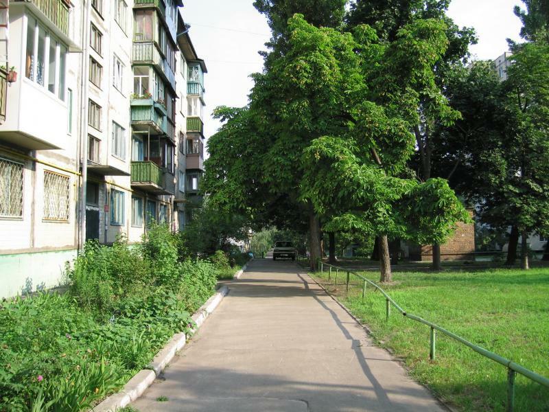 Киев, Харьковское шоссе, 18/1