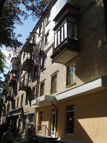 Киев, Лагерная ул., 42