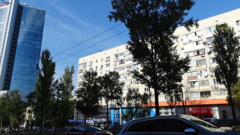 1-комнатная квартира посуточно 36 м², Леси Украинки бул., 3