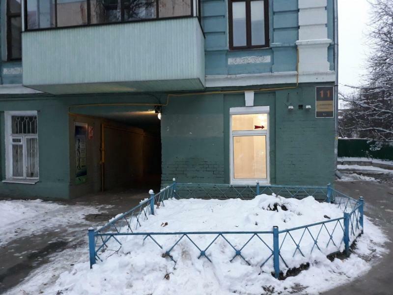 Киев, Лабораторная ул., 11