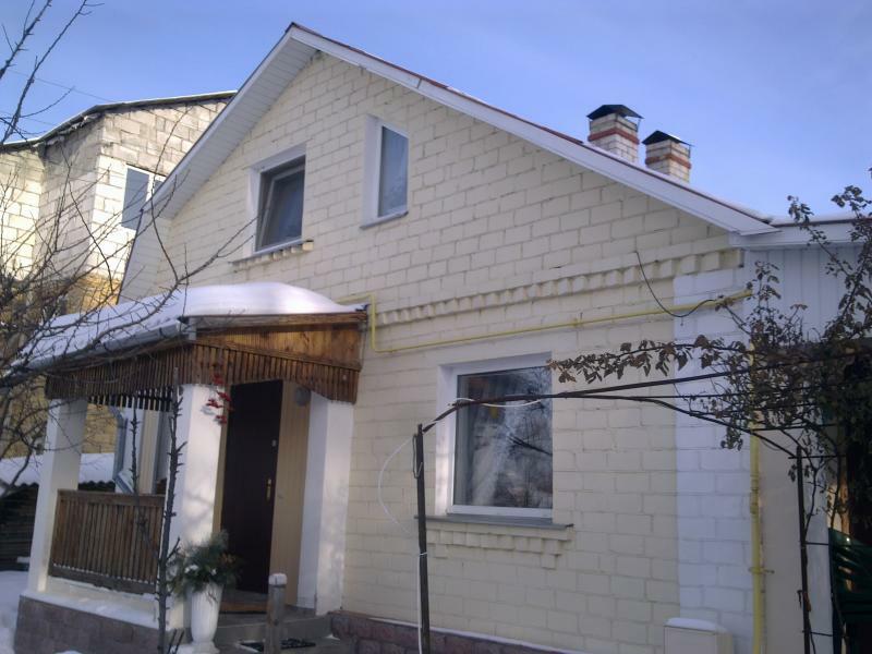 Киев, Лермонтова ул., 25