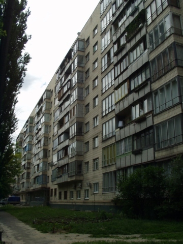 Київ, Антонова Авіаконструктора вул., 15А