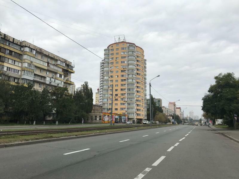 Киев, Автозаводская ул., 29А