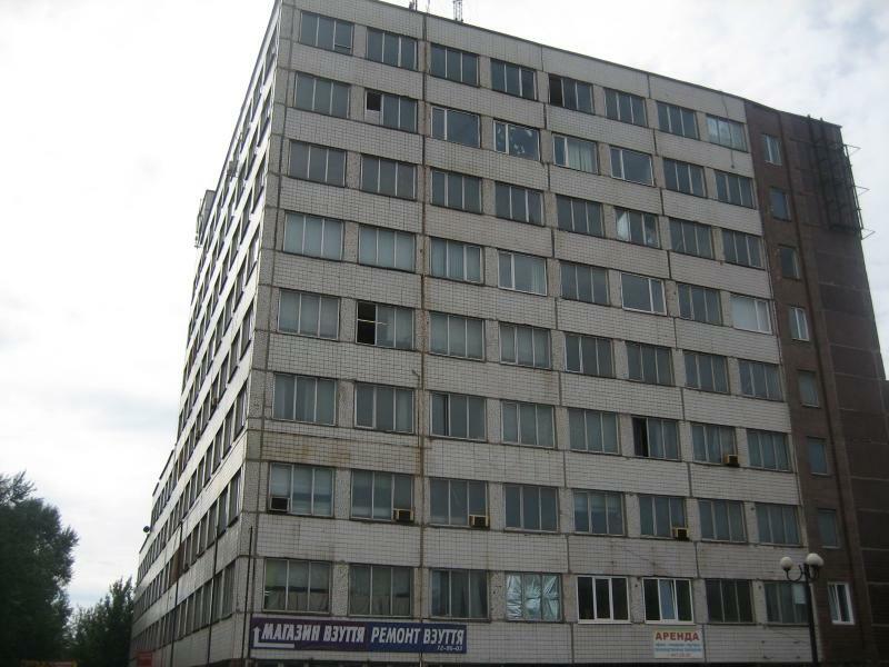 Днепропетровская обл., Криворожский район, г. Кривой рог, Днепровское шоссе, 30