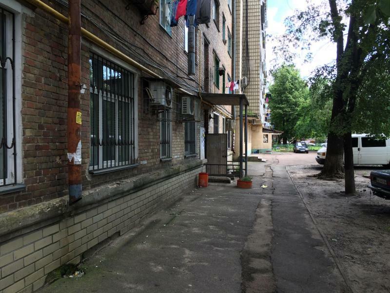 Киев, Бердянская ул., 7