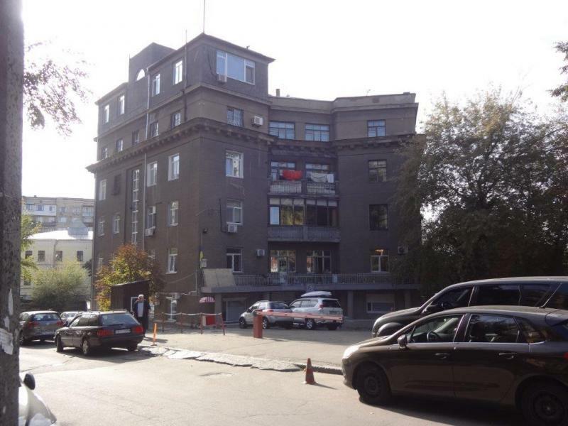 Киев, Льва Толстого ул., 25/2