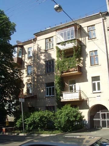 Киев, Лютеранская ул., 19А