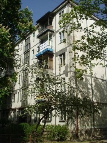 Киев, Ушинского ул., 9