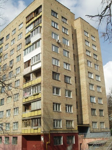 Киев, Тургеневская ул., 34