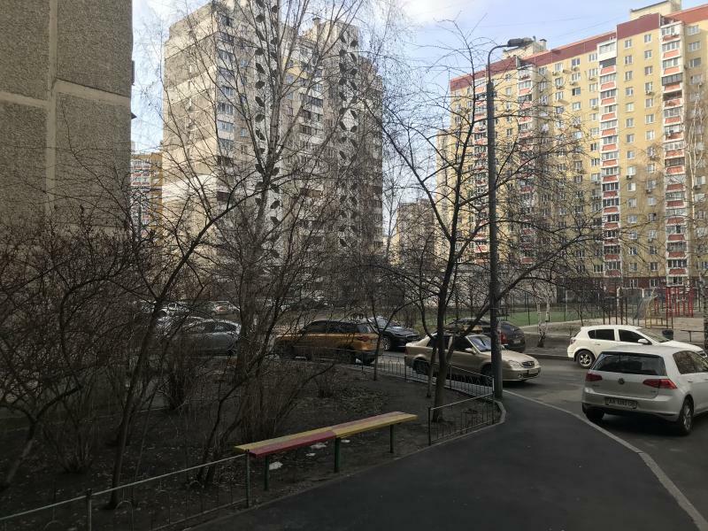 Продаж 1-кімнатної квартири 46 м², Урлівська вул., 5А