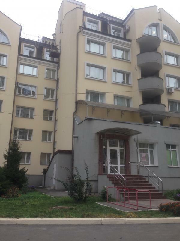 Киев, Феодоры Пушиной ул., 8А