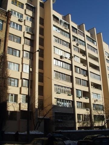 Киев, Тургеневская ул., 70-72