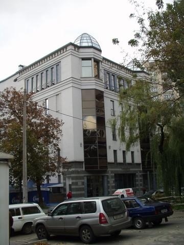 Киев, Тургеневская ул., 25