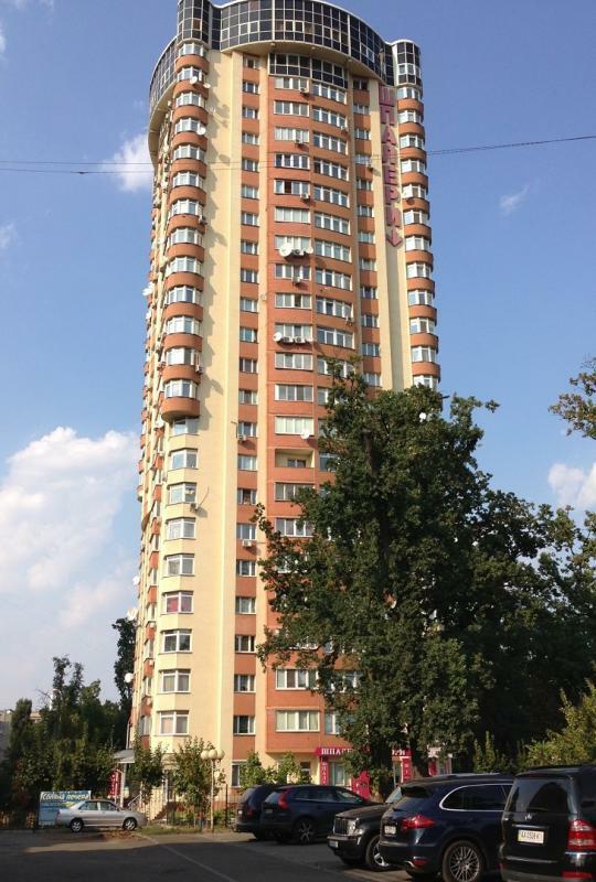 Киев, Феодоры Пушиной ул., 23