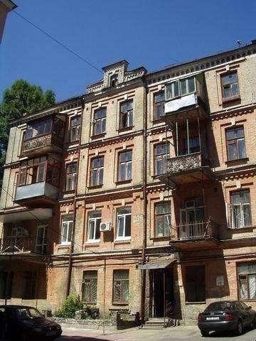 Киев, Тараса Шевченко бул., 48Б